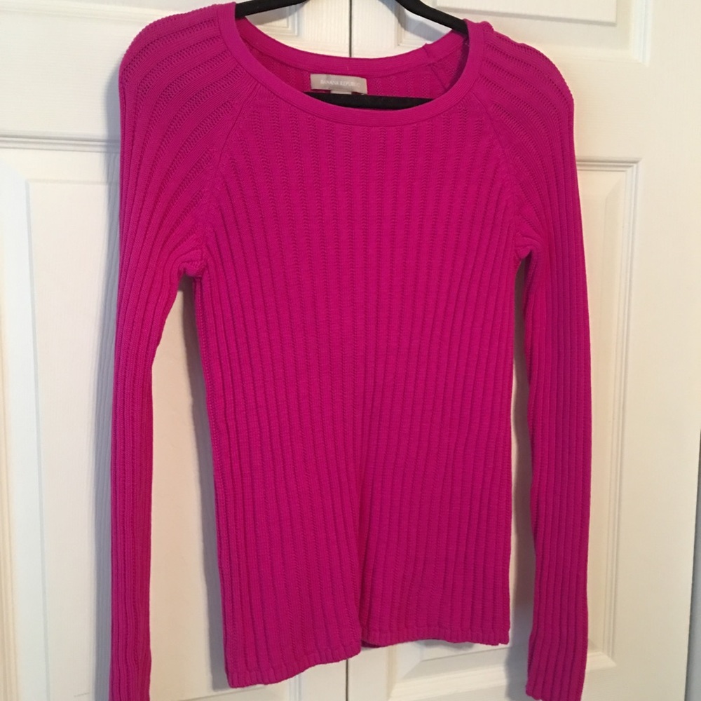 Banana Republic long sleeved crew neck sweater -M